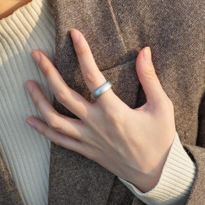 【ドコモ】EVERING MATTE（エブリング）